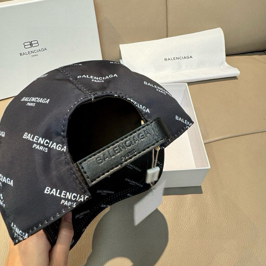 BALENCIAGA 26S BASEBALL CAP STYLE 34