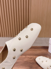 CHLOE 26S STUDDED LOAFERS IN CREAM WHITE CALFSKIN