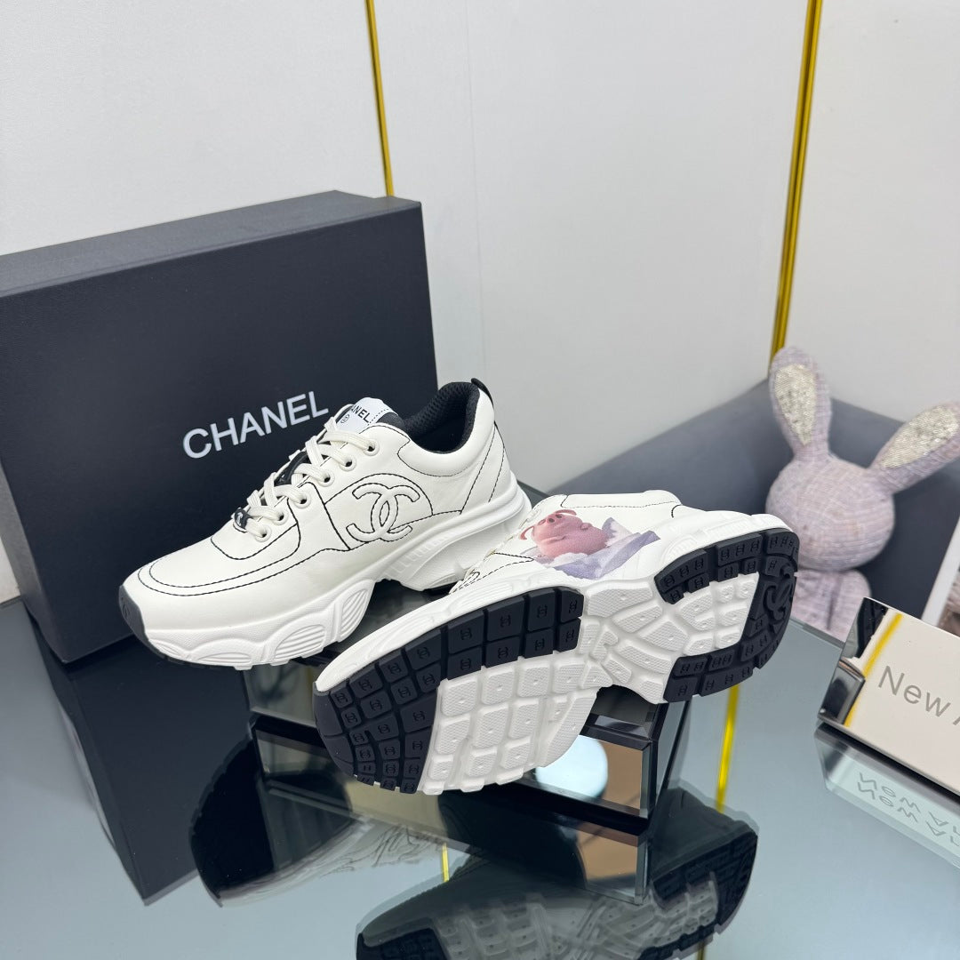 TRAINERS SNEAKER IN WHITE CALFSKIN WITH STICKER 238622