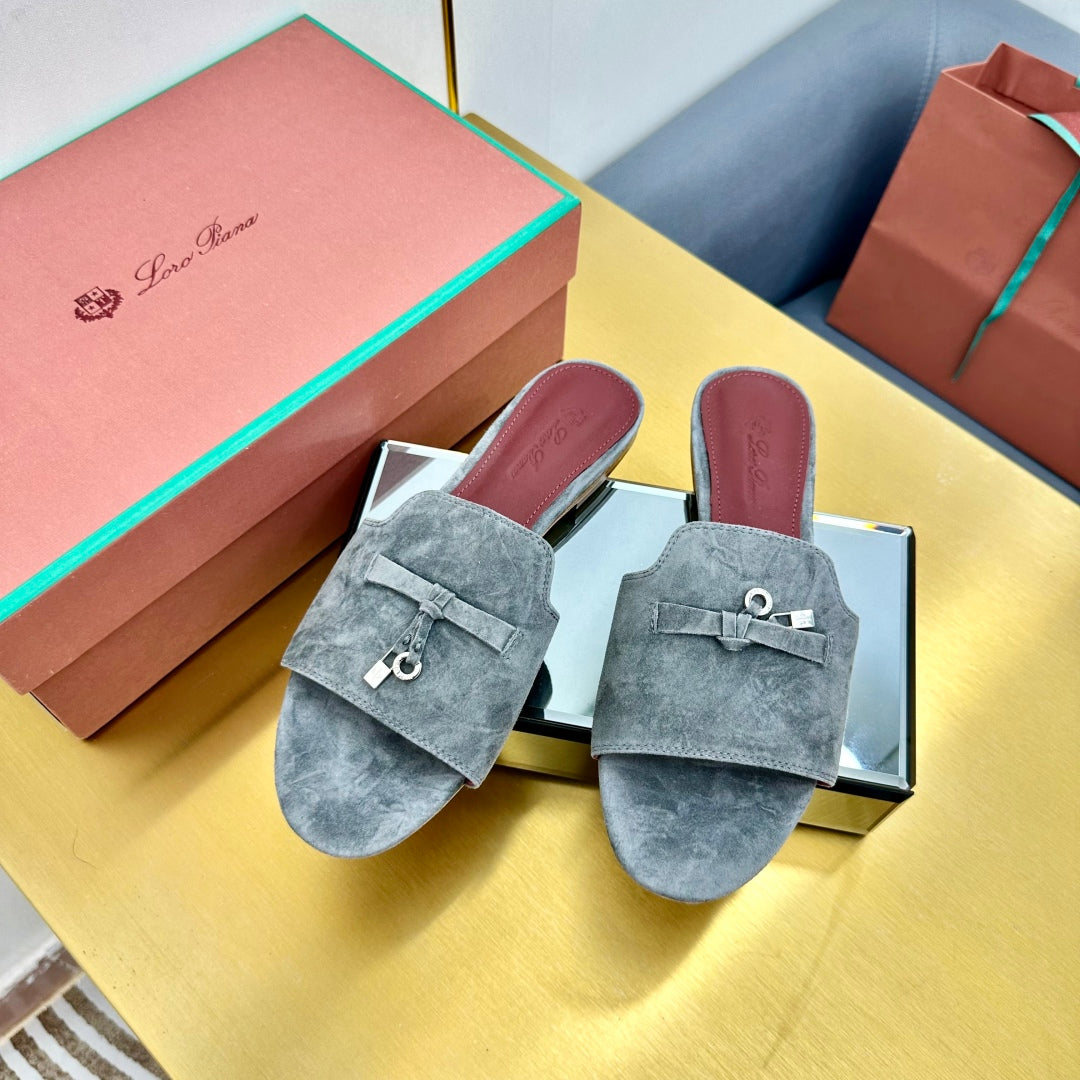 LP SANDALS 25S IN DARK GRAY SUEDE WITH SILVER HARDWARE
