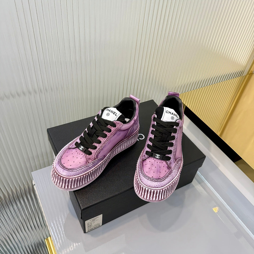 CHANEL 26S LOW-TOP SNEAKERS IN PURPLE PINK GRAFFITI PATTERN CALFSKIN