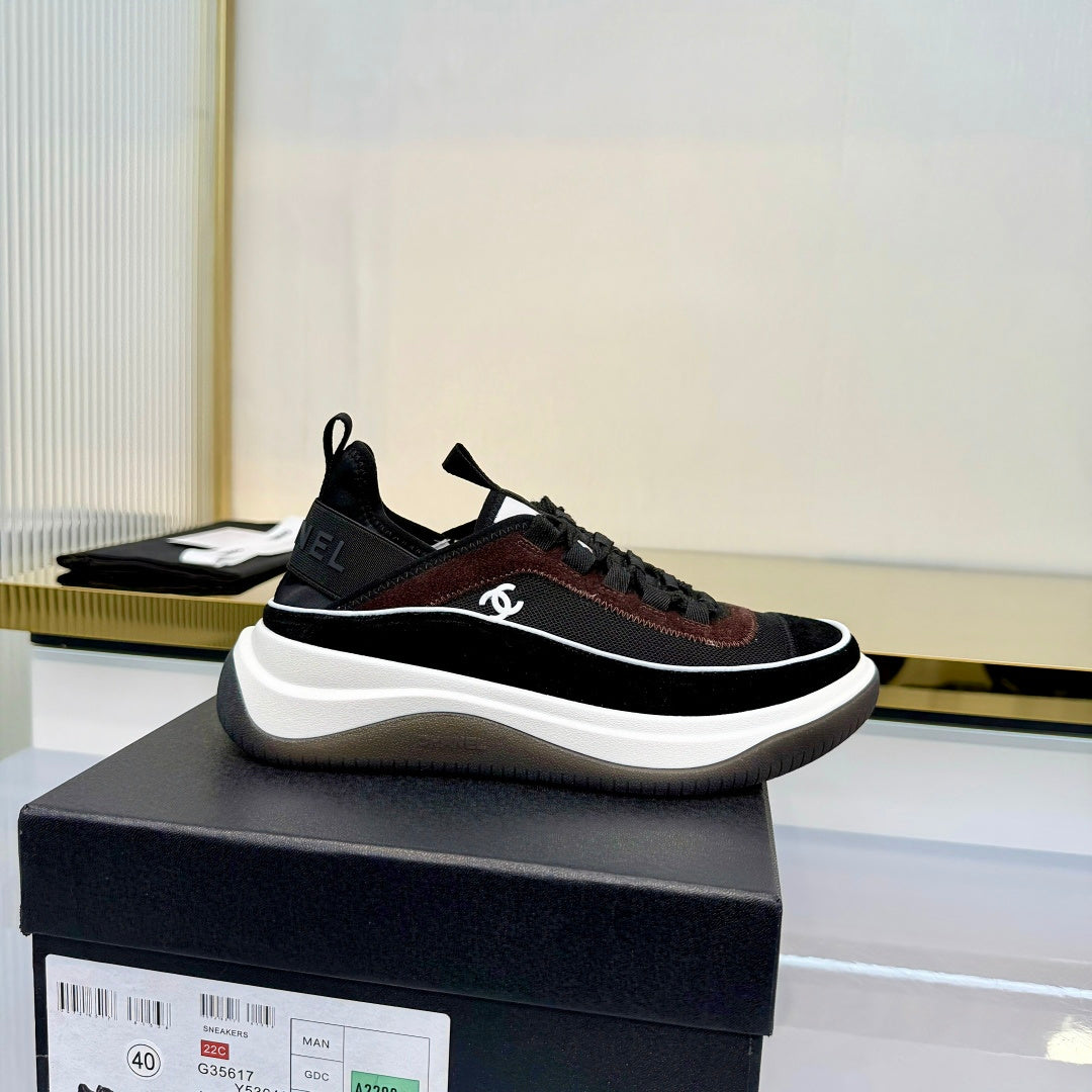 CHANEL 26S PLATFORM SNEAKERS IN BLACK MIX BROWN SUEDE AND FABRIC WITH CC