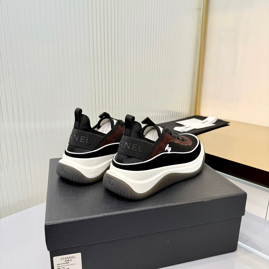 CHANEL 26S PLATFORM SNEAKERS IN BLACK MIX BROWN SUEDE AND FABRIC WITH CC