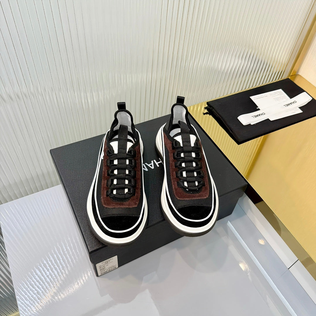 CHANEL 26S PLATFORM SNEAKERS IN BLACK MIX BROWN SUEDE AND FABRIC WITH CC