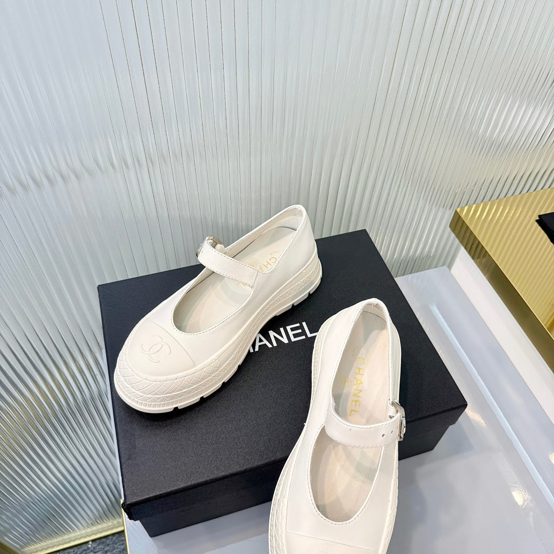 CHANEL 26S PLATFORM MARY JANE SHOES IN WHITE LAMBSKIN
