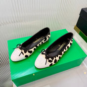 CHANEL 26S FLAT SHOES IN BEIGE AND BLACK LEOPARD PRINT PONY HAIR