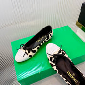 CHANEL 26S FLAT SHOES IN BEIGE AND BLACK LEOPARD PRINT PONY HAIR