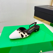 CHANEL 26S FLATS SLINGBACK IN WHITE PATENT CALFSKIN WITH LIGHT BEIGE PONY HAIR