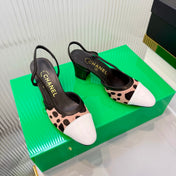 CHANEL 26S HIGH-HEEL SLINGBACKS 50 MM IN WHITE PATENT CALFSKIN WITH LIGHT PINKISH BEIGE PONY HAIR