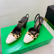 CHANEL 26S HIGH-HEEL SLINGBACKS 70 MM IN WHITE PATENT CALFSKIN WITH LIGHT YELLOW PONY HAIR