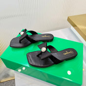 CHANEL 26S THONG SANDALS IN BLACK LAMBSKIN AND FABRIC WITH BOW