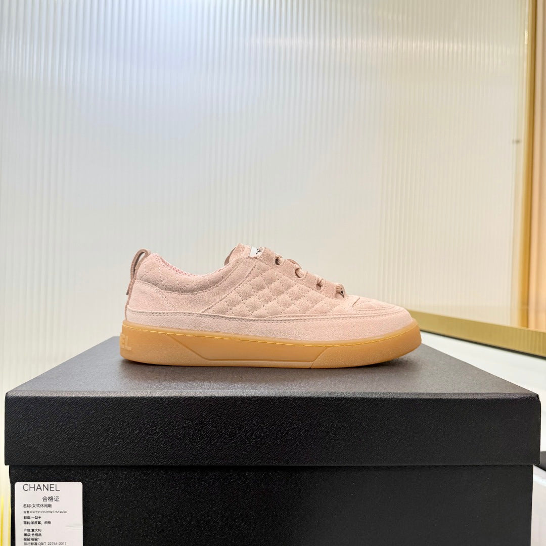 CHANEL 26S SNEAKERS IN LIGHT PINK SUEDE