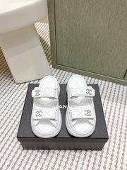 CHANEL 25S STRAP SANDALS IN WHITE PATENT CALFSKIN SILVER HARDWARE