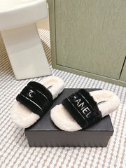 CHANEL 25S FLUFFY SLIDERS IN BEIGE AND BLACK