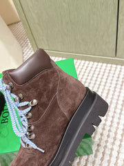BOTTEGA VENETA 26S LUG ANKLE BOOTS IN DARK BROWN SUEDE