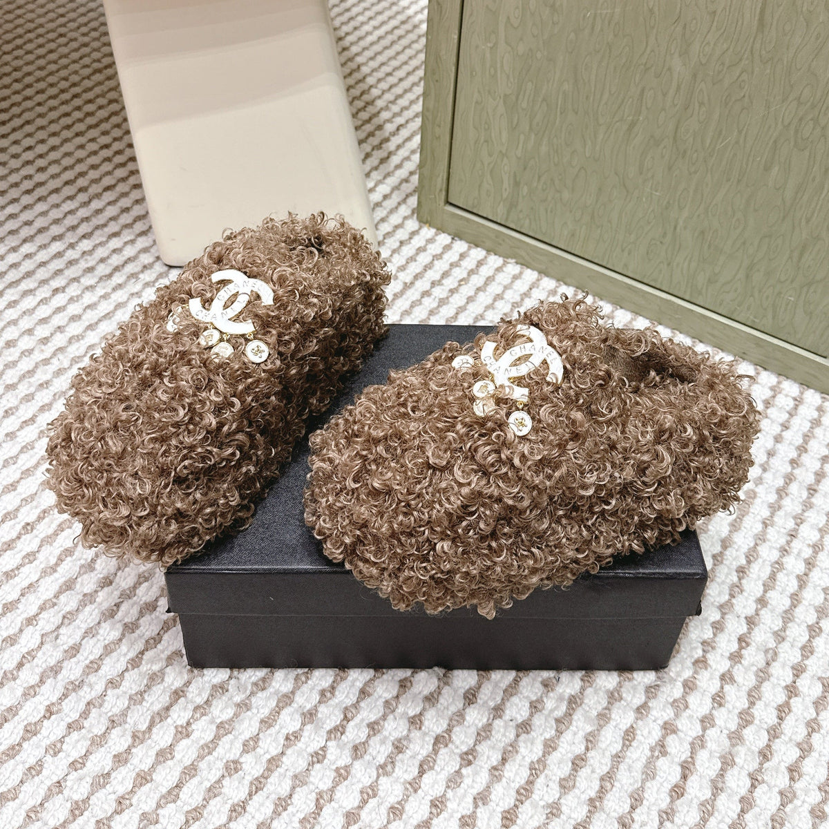CHANEL 25S CLASSIC FURRY SLIDES IN BROWN WITH DOUBLE C LOGO