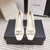 CHANEL 26S HIGH HEELS 75 MM IN WHITE CALFSKIN WITH GOLD-TONE CC LOGO
