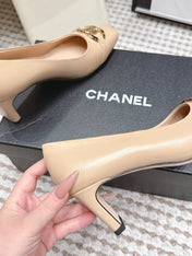 CHANEL 26S HIGH HEELS 75 MM IN BEIGE CALFSKIN WITH GOLD-TONE CC LOGO