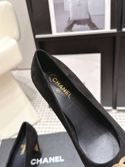 CHANEL 26S HIGH HEELS 75 MM IN BLACK SUEDE WITH GOLD-TONE CC LOGO