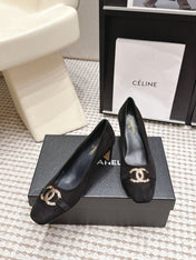 CHANEL 26S HIGH HEELS 75 MM IN BLACK SUEDE WITH GOLD-TONE CC LOGO