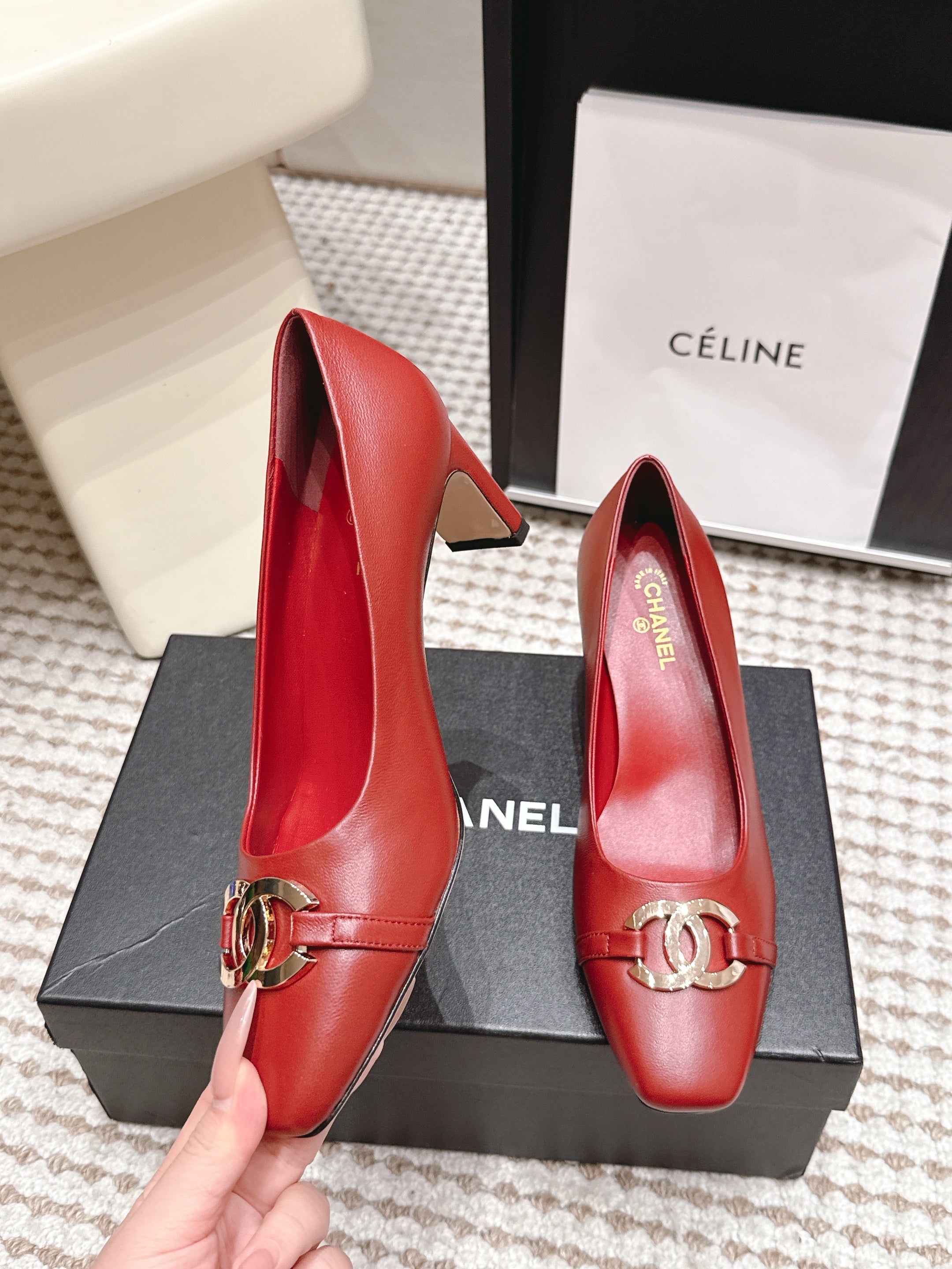CHANEL 26S HIGH HEELS 75 MM IN RED CALFSKIN WITH GOLD-TONE CC LOGO