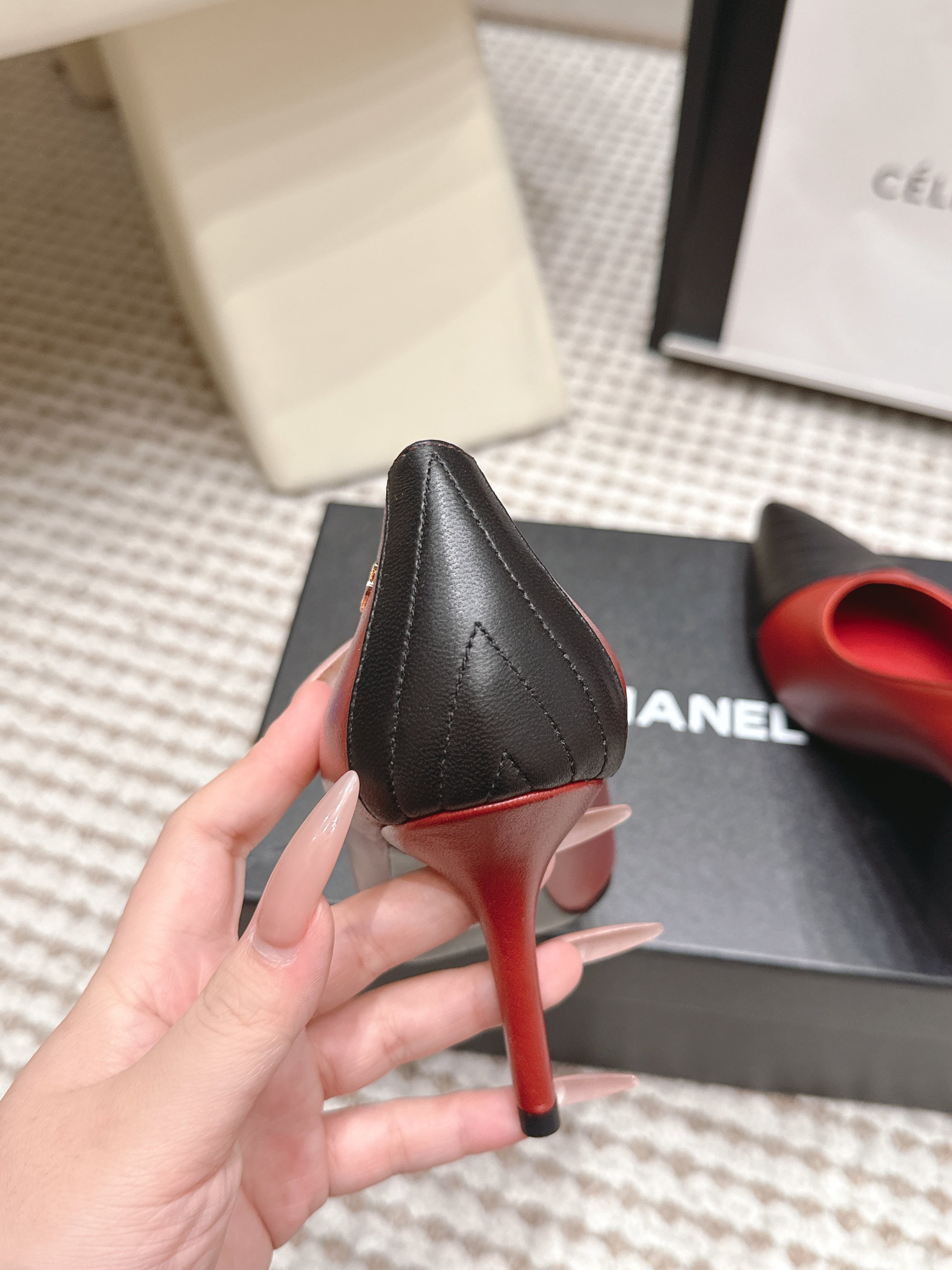 CHANEL 26S HIGH HEELS IN RED LAMBSKIN WITH BLACK CHEVRON-QUILTED TOE