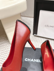 CHANEL 26S HIGH HEELS IN RED LAMBSKIN WITH BLACK CHEVRON-QUILTED TOE
