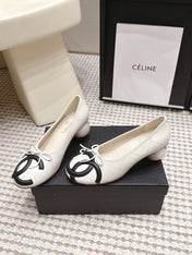 CHANEL 26S PEARL HIGH HEELS 55 MM IN WHITE CALFSKIN WITH BLACK CC LOGO