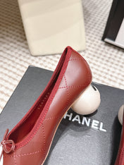 CHANEL 26S PEARL HIGH HEELS 55 MM IN DARK RED CALFSKIN WITH WHITE CC LOGO