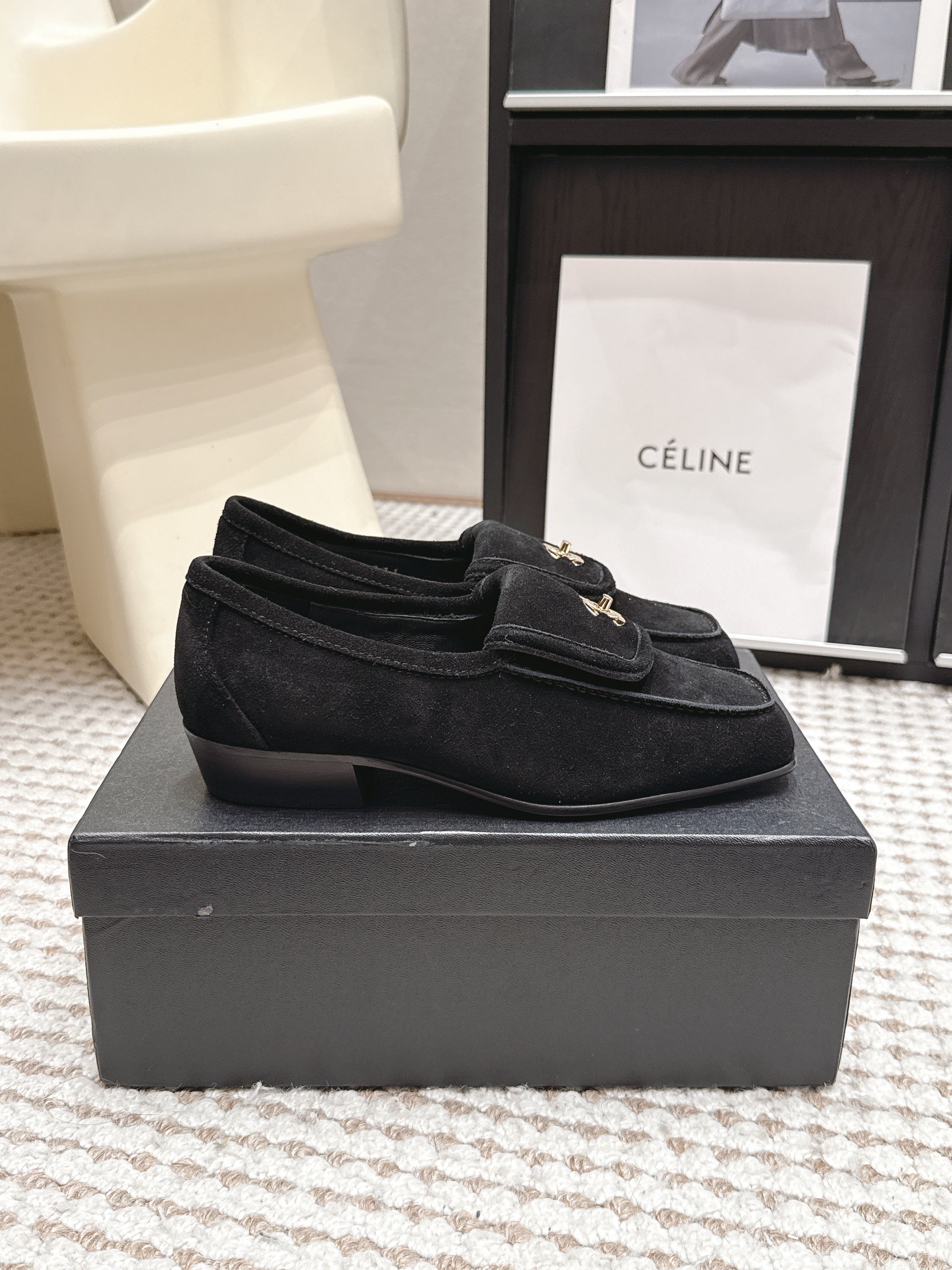 CHANEL 26S LOAFERS IN BLACK SUEDE WITH GOLD-TONE CC LOGO