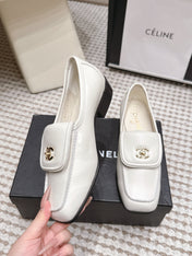 CHANEL 26S LOAFERS IN WHITE CALFSKIN WITH GOLD-TONE CC LOGO