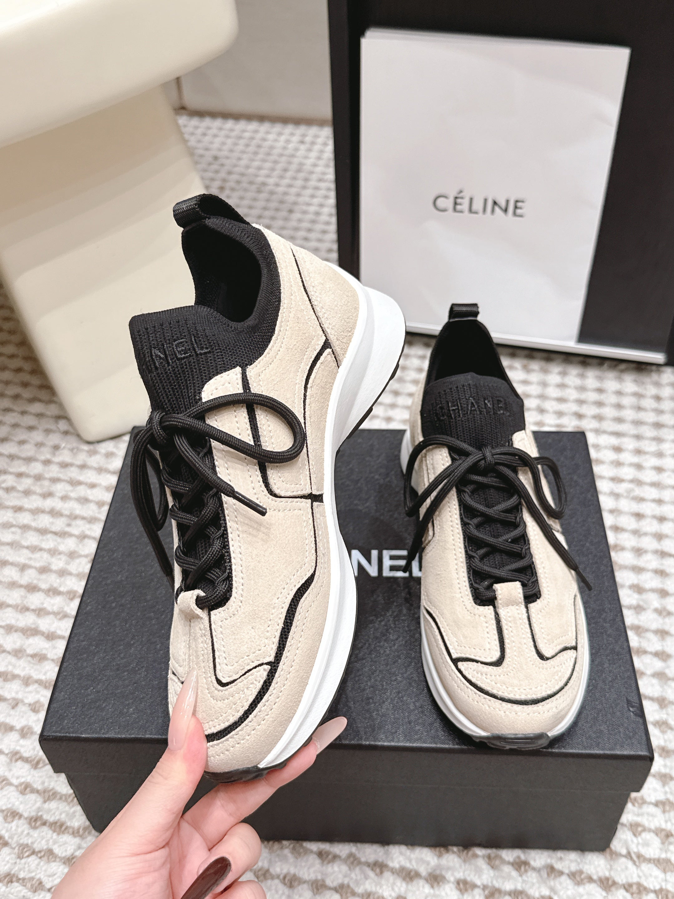 CHANEL 26S PLATFORM SNEAKERS 30 MM IN BEIGE SUEDE WITH BLACK FABRIC
