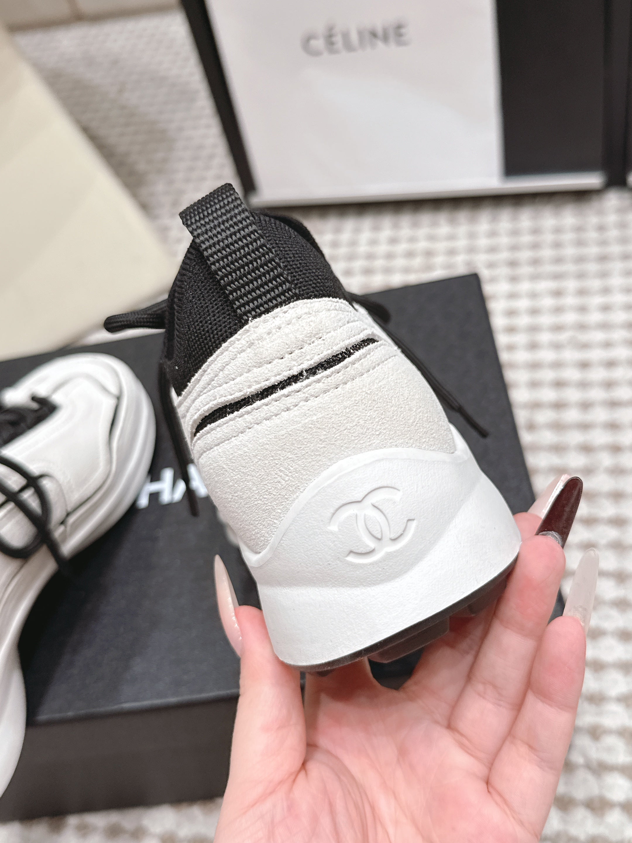 CHANEL 26S PLATFORM SNEAKERS 30 MM IN WHITE SUEDE WITH BLACK FABRIC