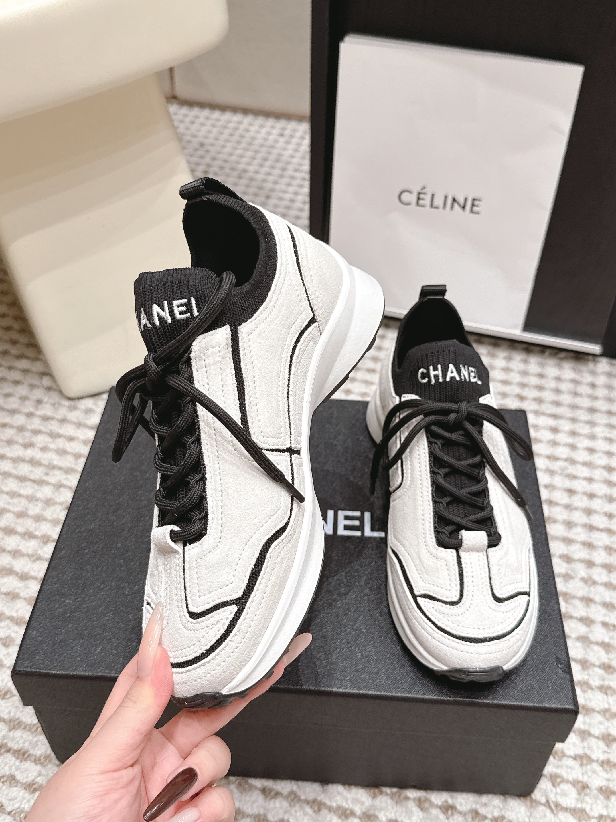 CHANEL 26S PLATFORM SNEAKERS 30 MM IN WHITE SUEDE WITH BLACK FABRIC