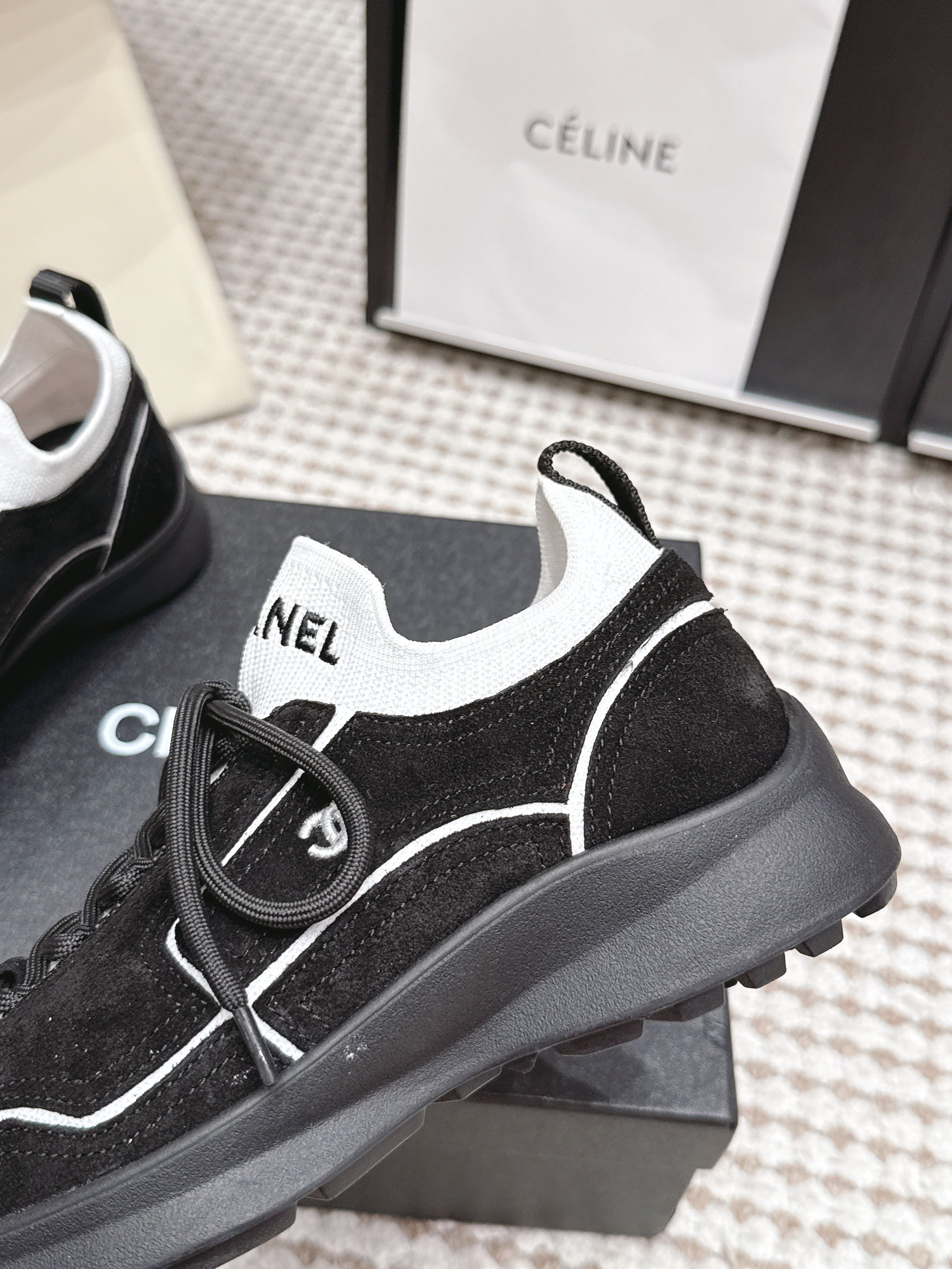 CHANEL 26S PLATFORM SNEAKERS 30 MM IN BLACK SUEDE WITH WHITE FABRIC