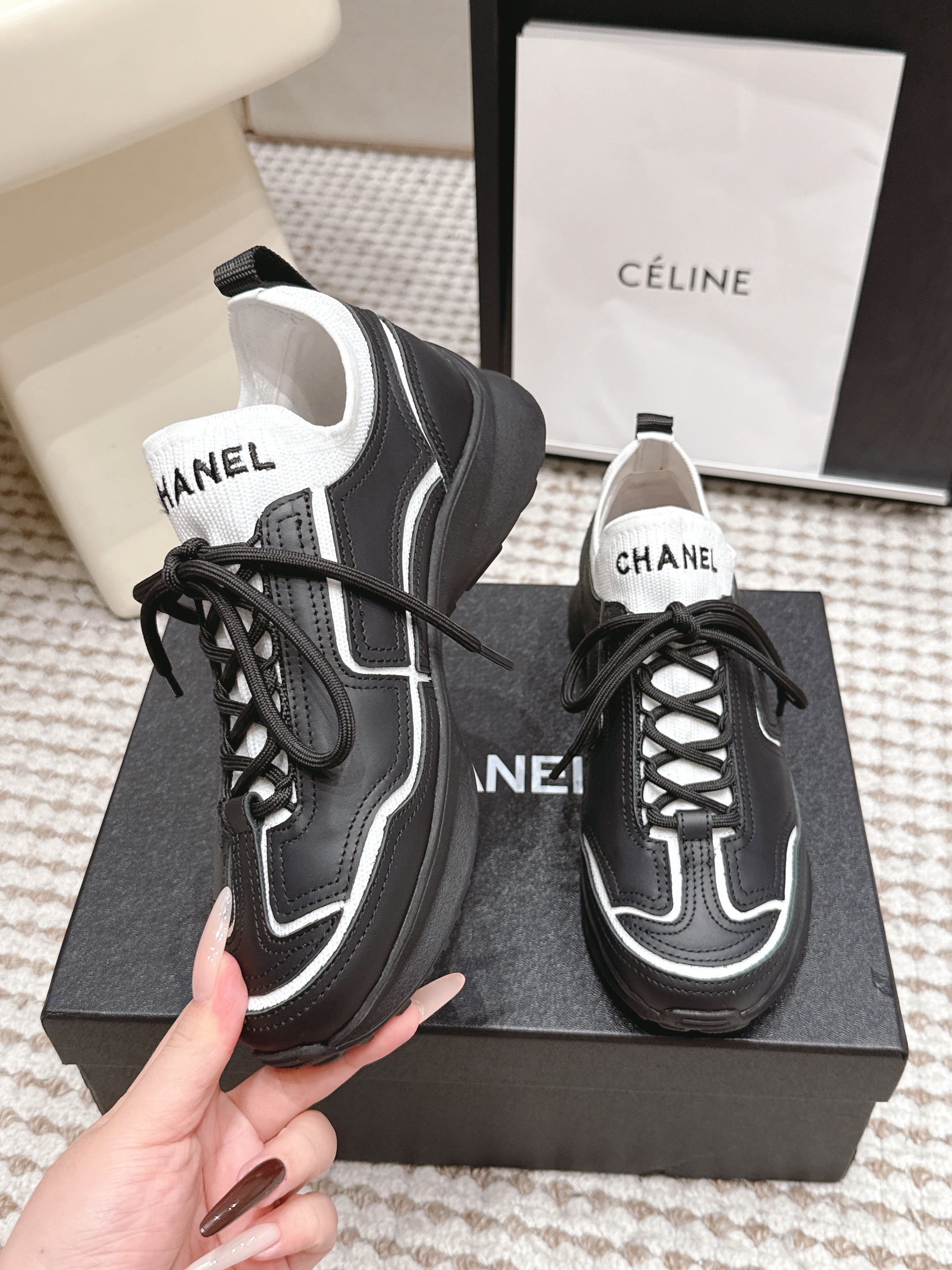 CHANEL 26S PLATFORM SNEAKERS 30 MM IN BLACK CALFSKIN WITH WHITE FABRIC