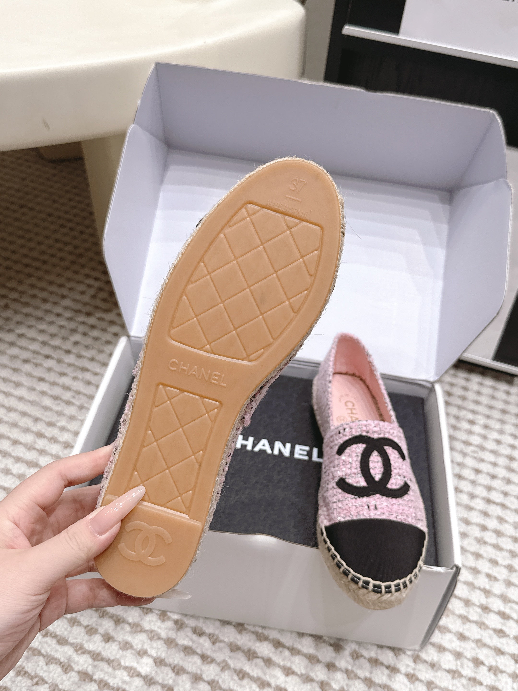 CHANEL 26S SLIP ONS IN PINK MIX BLACK TWEED AND PATENT CALFSKIN