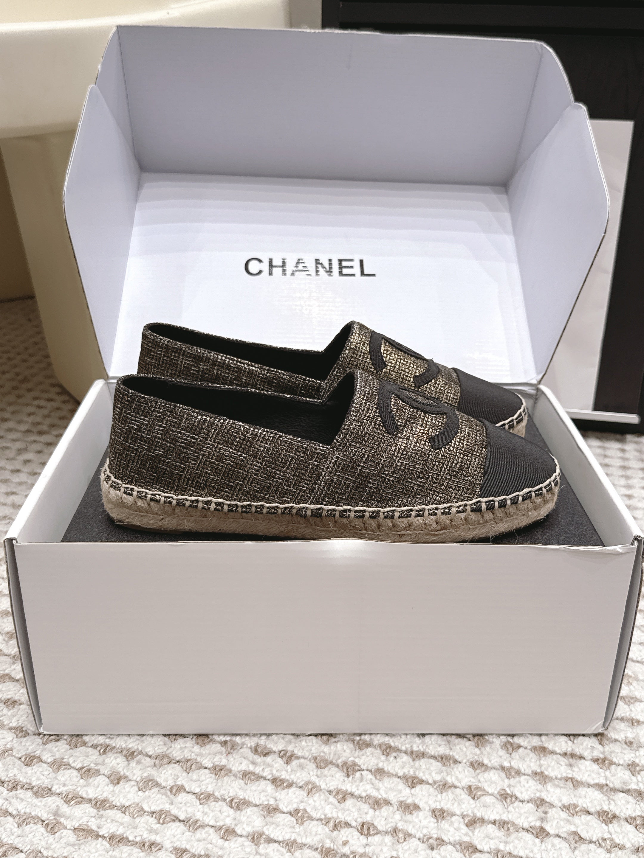 CHANEL 26S SLIP ONS IN GOLD BRONZE MIX BLACK FABRIC