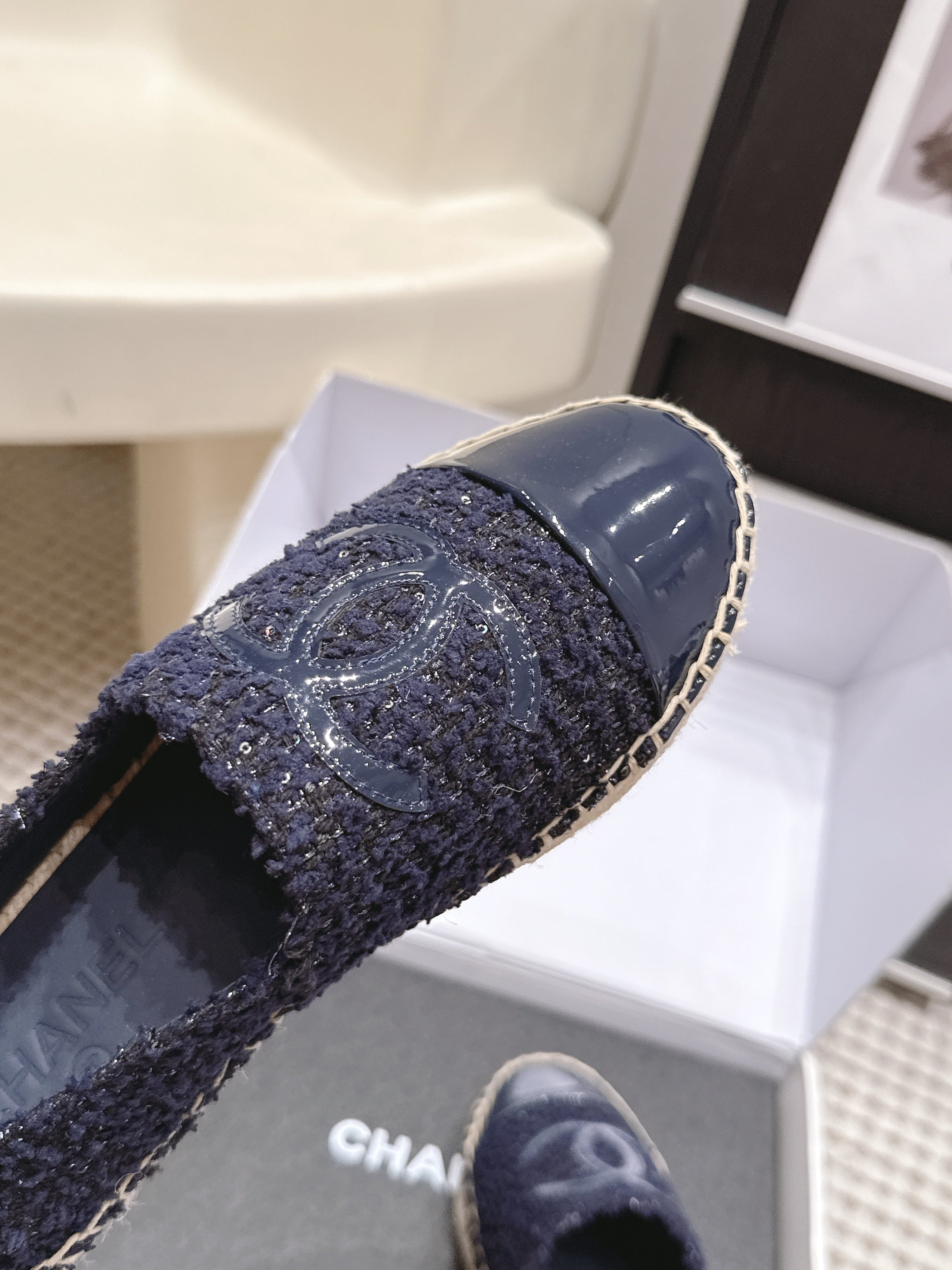 CHANEL 26S SLIP ONS IN NAVY BLUE TWEED AND PATENT CALFSKIN