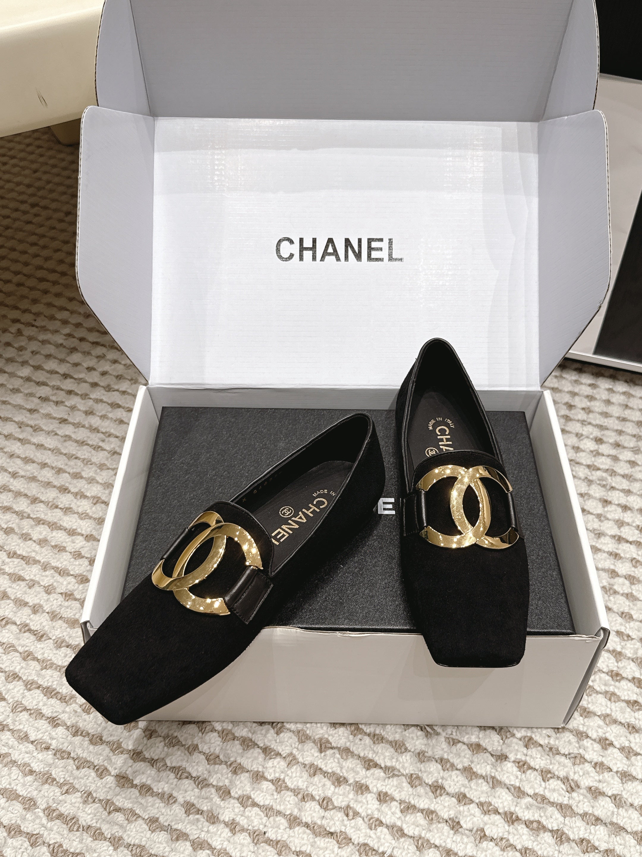 CHANEL 26S SQUARE TOE FLATS IN BLACK SUEDE WITH GOLD TONE CC LOGO