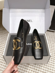 CHANEL 26S SQUARE TOE FLATS IN BLACK CALFSKIN WITH GOLD TONE CC LOGO