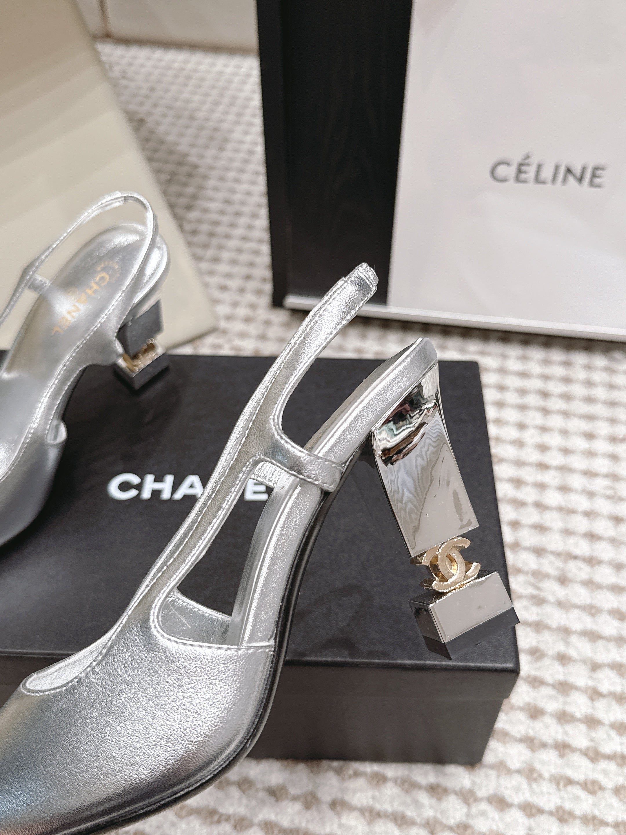 CHANEL 26S HIGH HEEL SLINGBACKS 80 MM IN SILVER PATENT