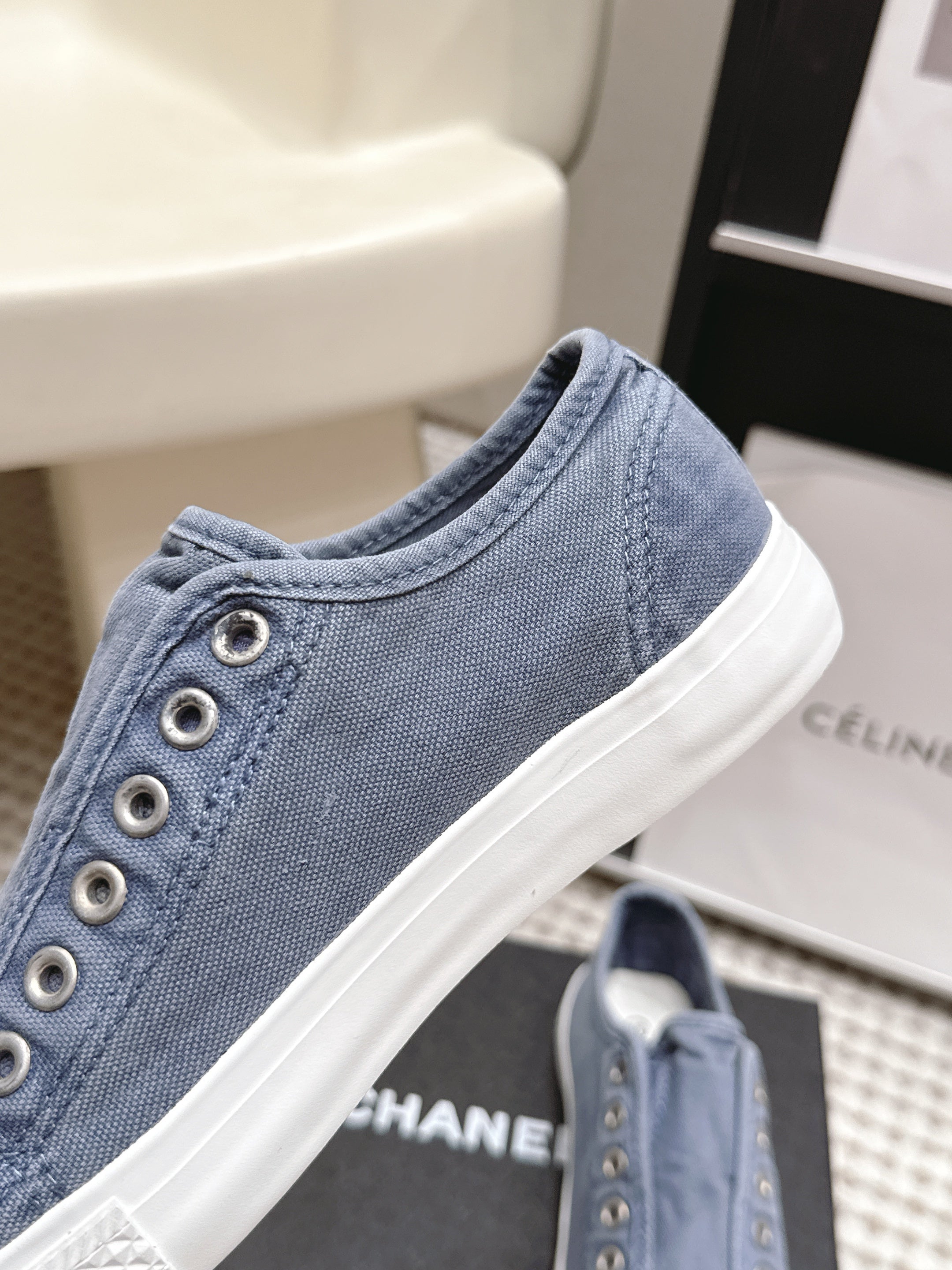 CHANEL 26S SNEAKERS IN BLUE DENIM