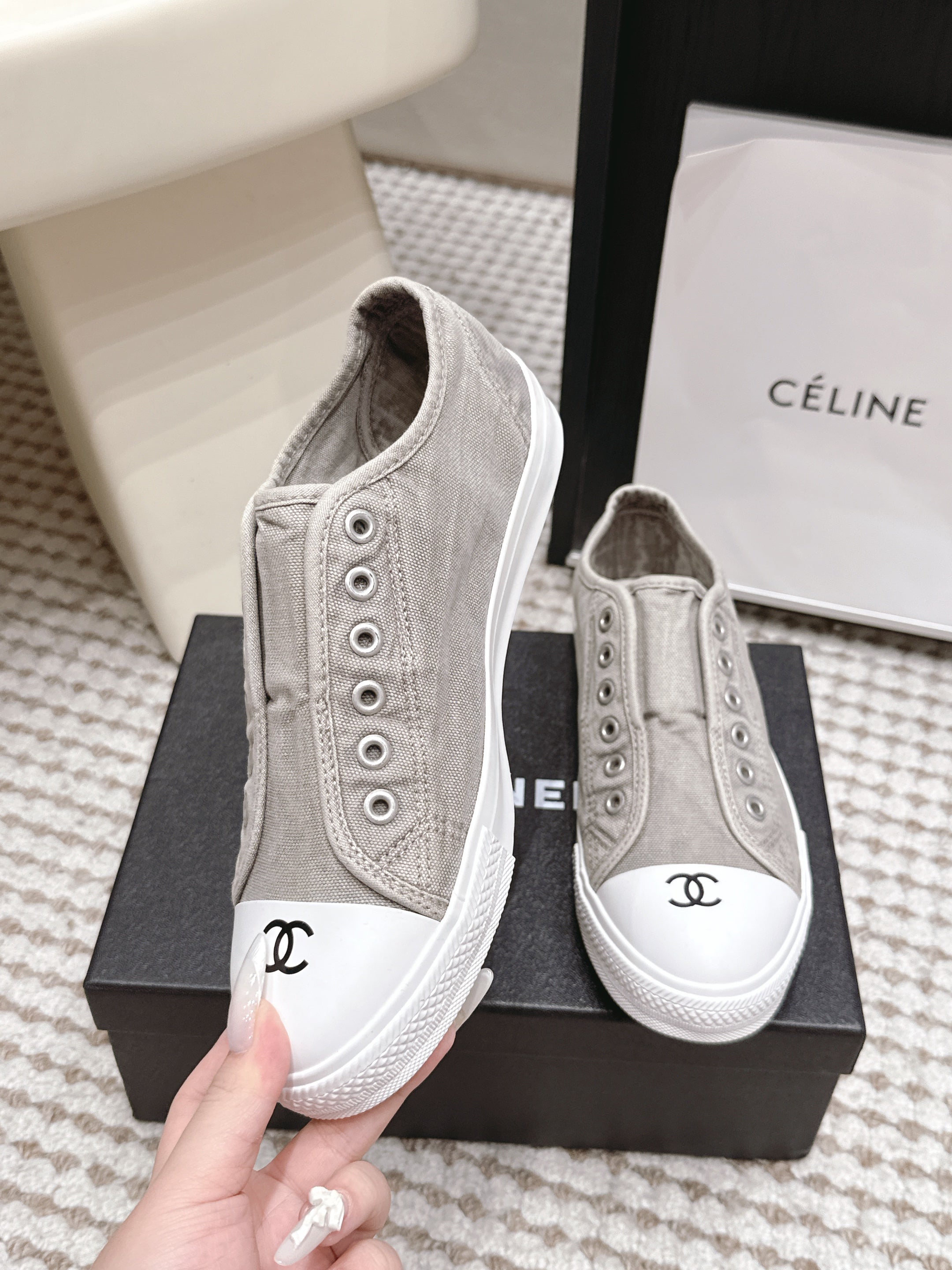 CHANEL 26S SNEAKERS IN LIGHT GREY CANVAS