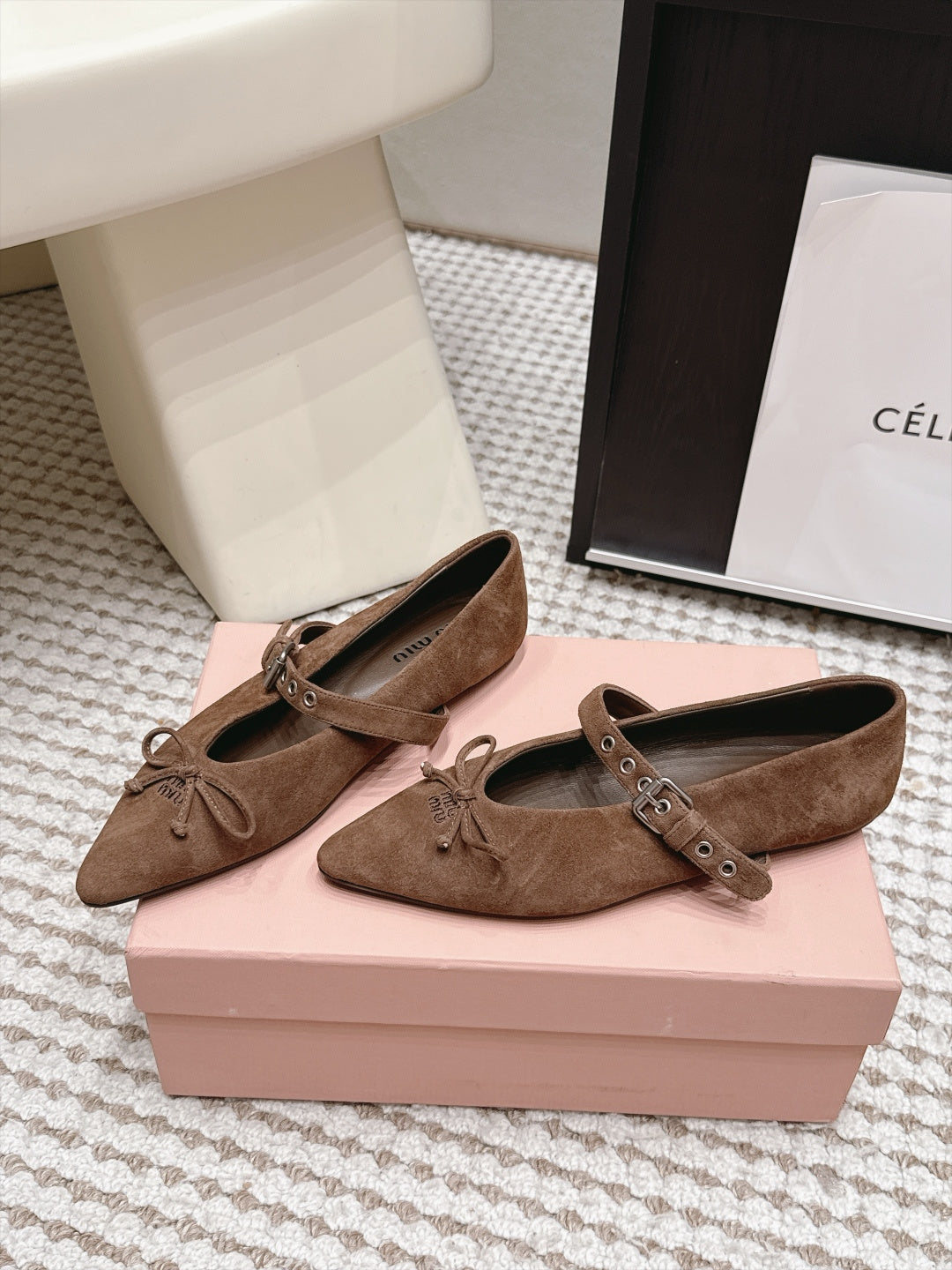 MIUMIU 26S MARY JANE BALLET IN DARK BROWN SUEDE WITH BUCKLE STRAP