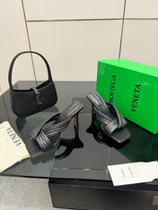 BOTTEGA VENETA 26S HEELED SANDALS 95 MM IN BLACK CALFSKIN AND RAFFIA