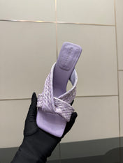 BOTTEGA VENETA 26S HEELED SANDALS 95 MM IN LIGHT PURPLE CALFSKIN AND RAFFIA