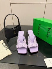 BOTTEGA VENETA 26S HEELED SANDALS 95 MM IN LIGHT PURPLE CALFSKIN AND RAFFIA
