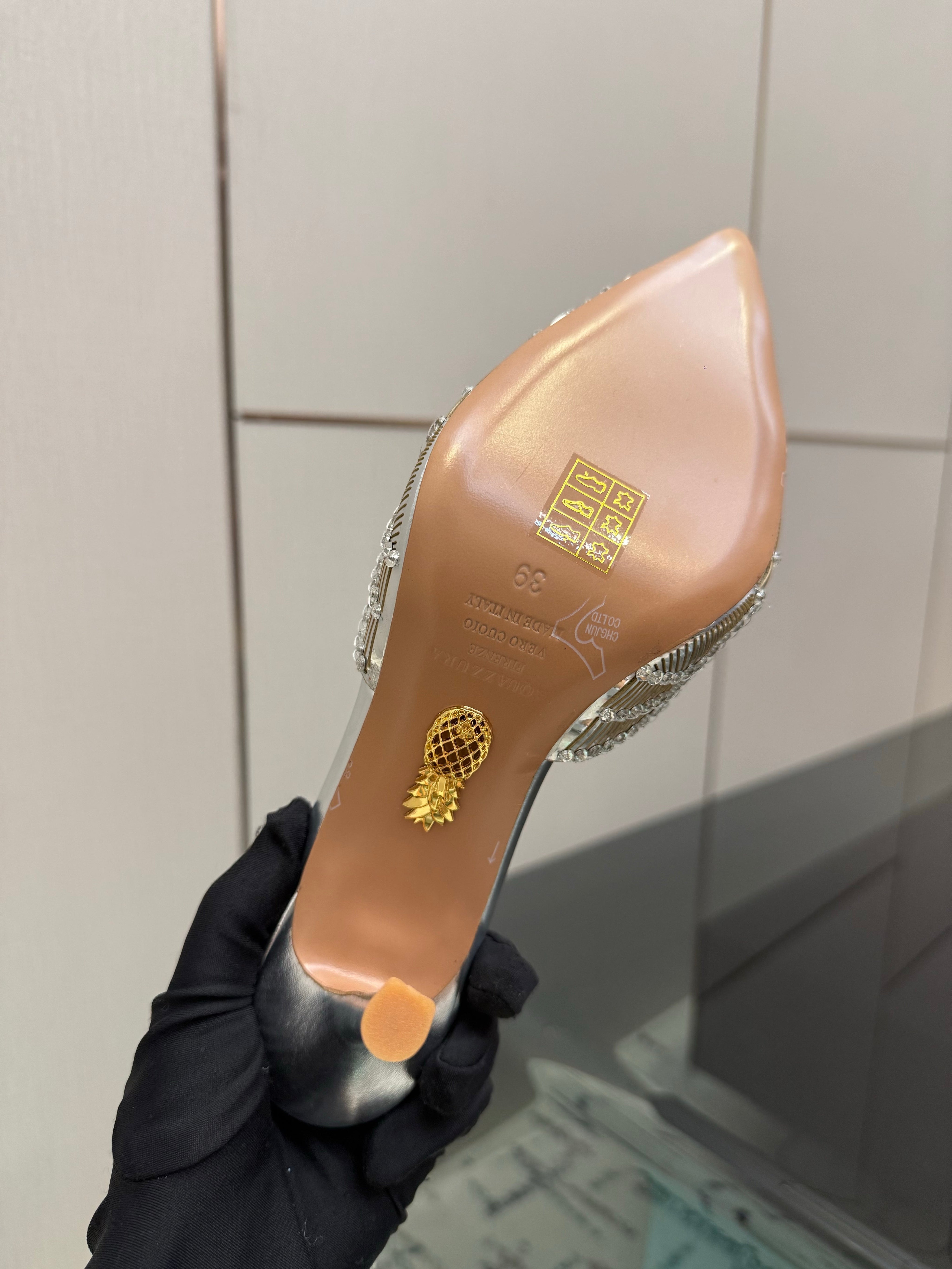 AQUAZZURA 26S HEEL MULES 85 MM IN SILVER SEQUIN AND CALFSKIN