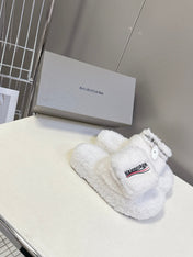 BALENCIAGA 25S SLIPPERS IN WHITE FAUX SHEARLING